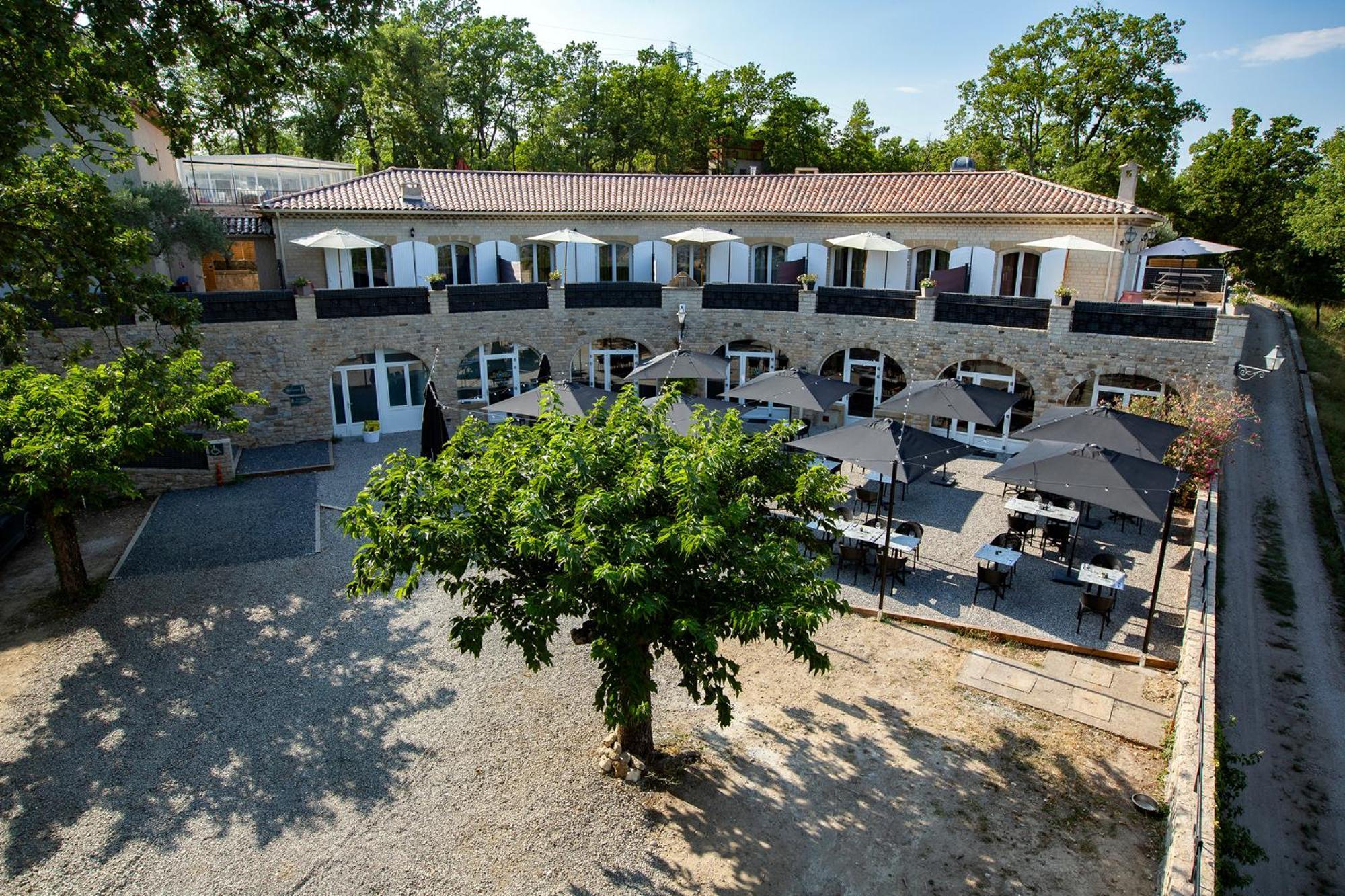 Aparthotel Domaine De La Mautanne à Sainte-Tulle Extérieur photo