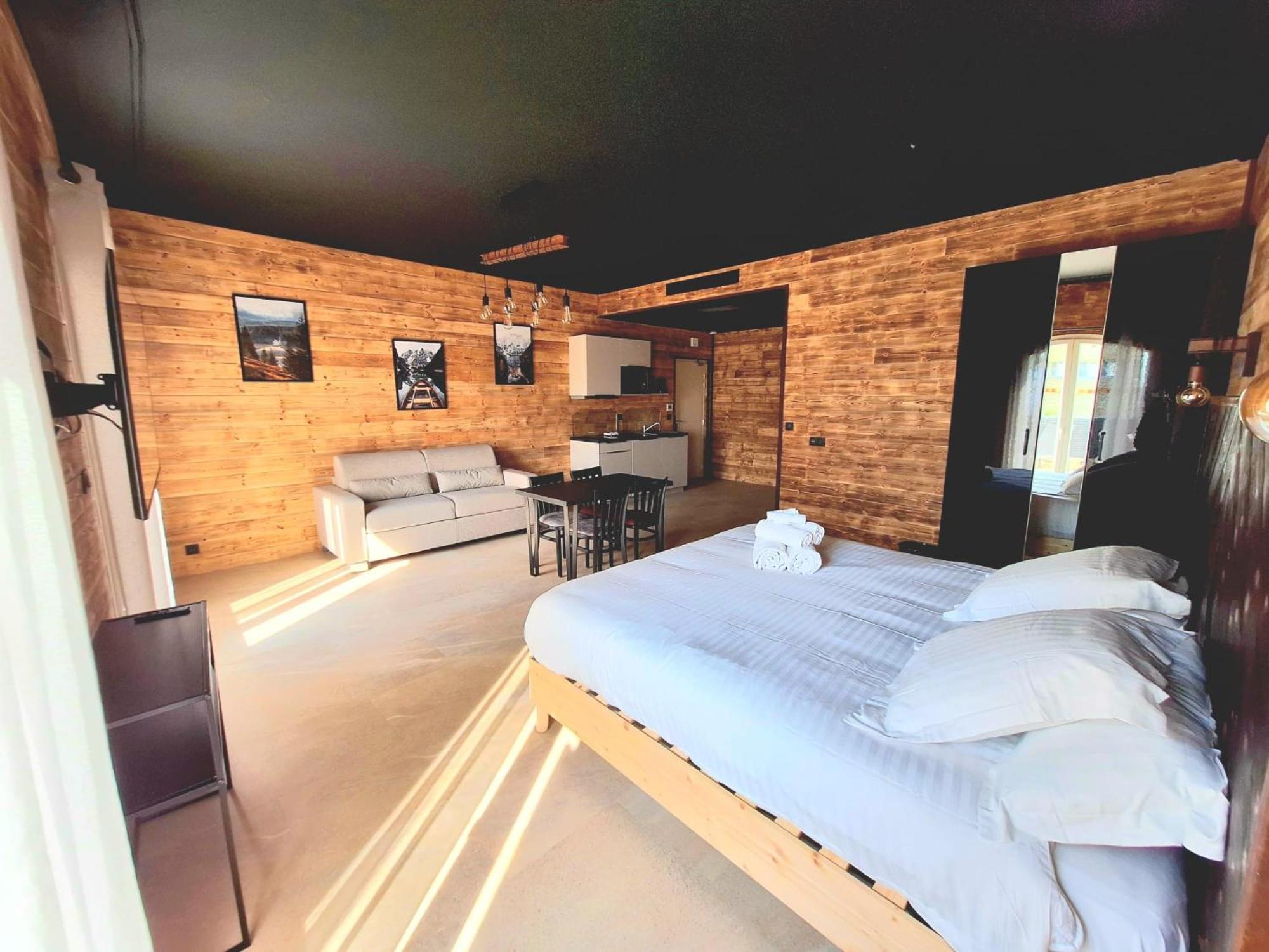 Aparthotel Domaine De La Mautanne à Sainte-Tulle Extérieur photo